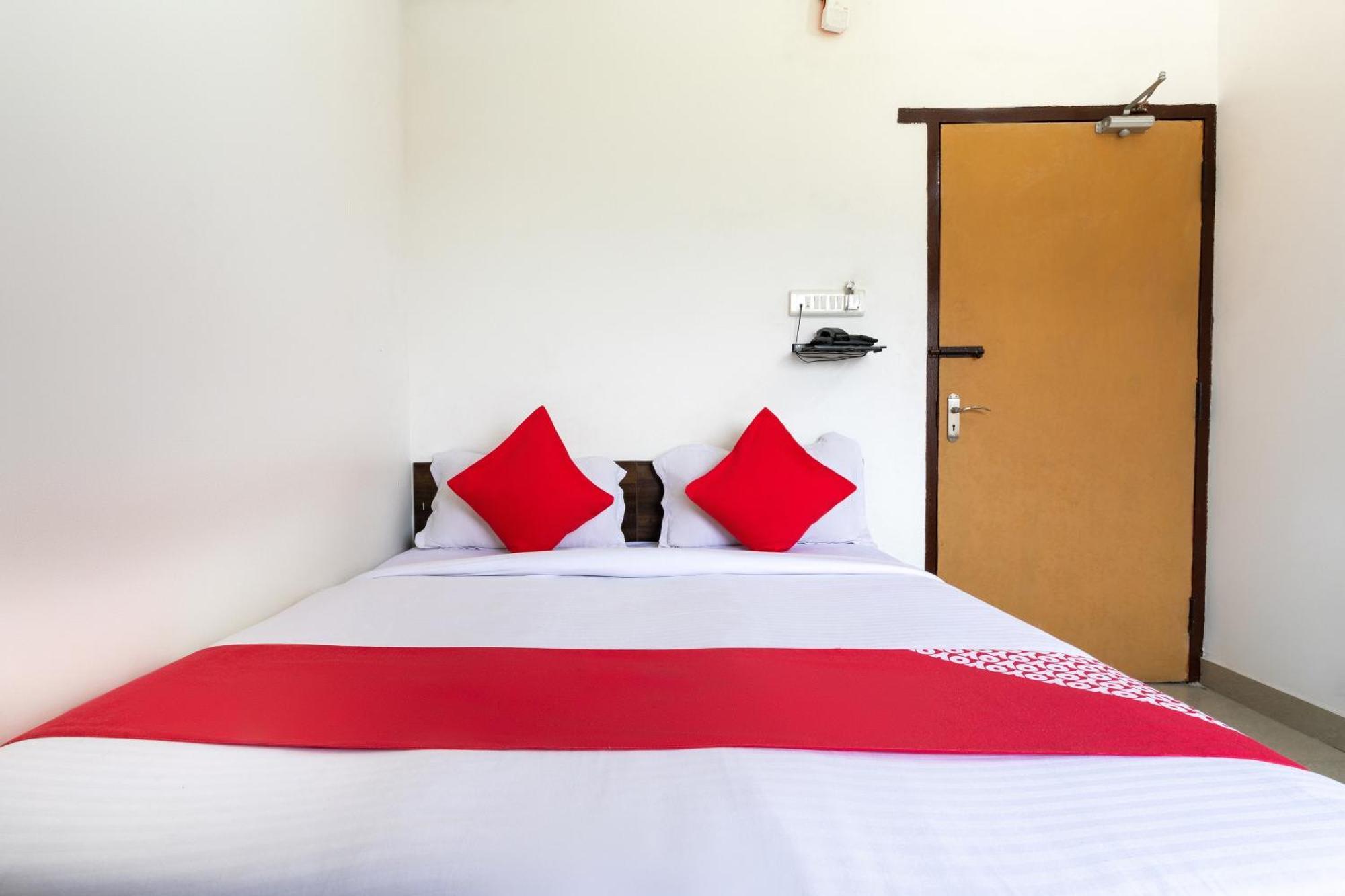 Oyo Splenor Inn Kammasandra Екстериор снимка