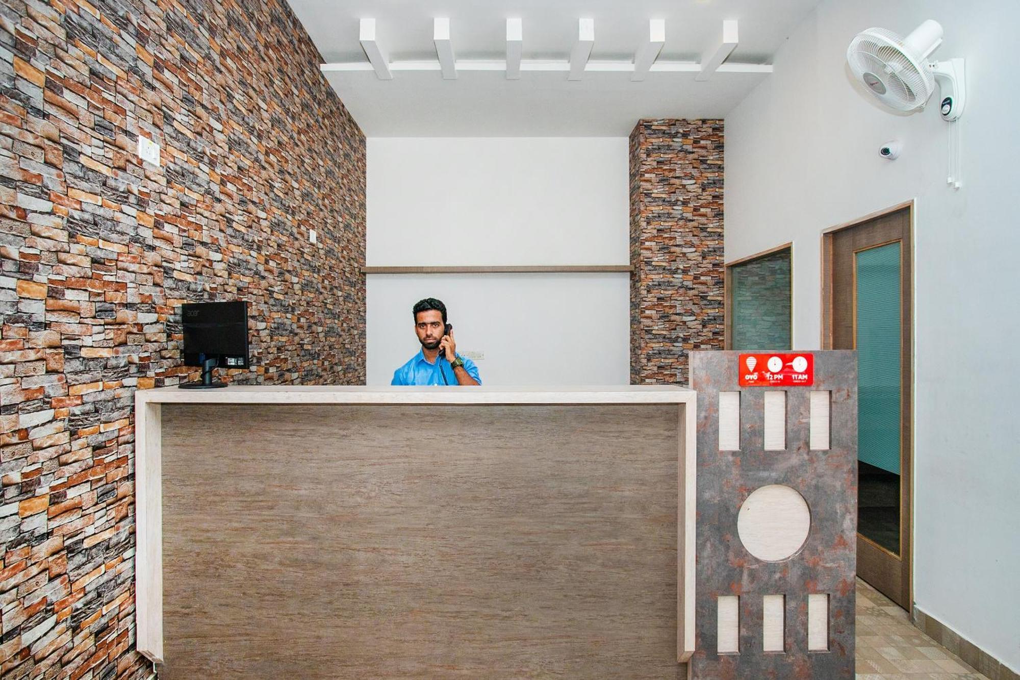 Oyo Splenor Inn Kammasandra Екстериор снимка